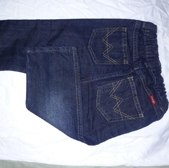 Wrangler 2T boy jeans - Picture 2 of 4